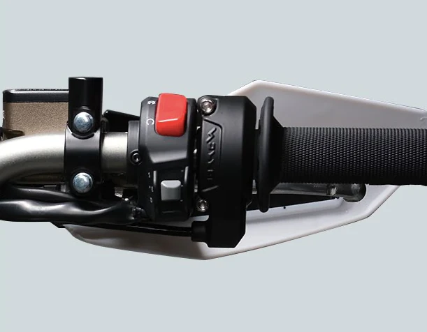 UltraBee9